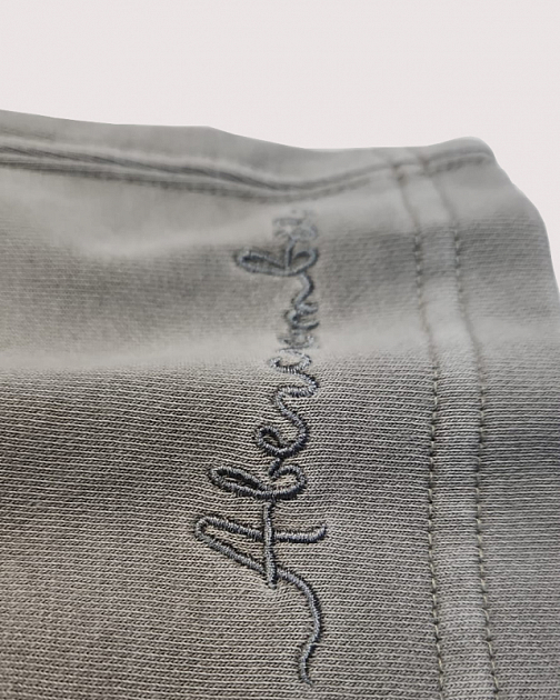 Хлопковые шорты с вышивкой S42 S42 от онлайн-магазина Abercrombie.ru